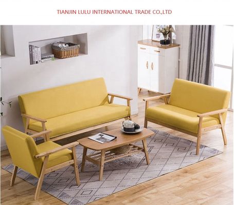 Sofá de madeira para sala de estar estilo seccional e aceitação OEM incluído no design