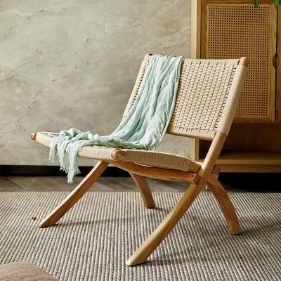 Cadeiras dobráveis de pátio de madeira de estilo de lazer para o exterior e sala de estar com artesanato tecido de rotão natural