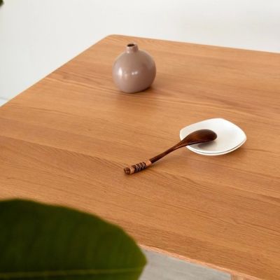Última elaboração personalizada e requintada Mesa de jantar de madeira maciça 120*60*75cm em forma retangular