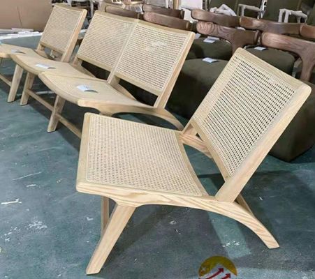 Cadeira de lazer de rotinagem geral Mobiliário de quarto de rotinagem de cor marrom Lounge Design moderno para relaxamento ao ar livre
