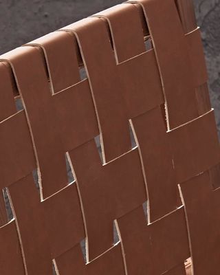 Cadeiras de bar de Bistro Nórdico com cadeiras de seda de couro tecido