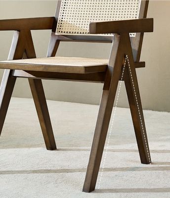 Serviço OEM aceito Cadeira de Rattan de Madeira Sólida de Design Moderno