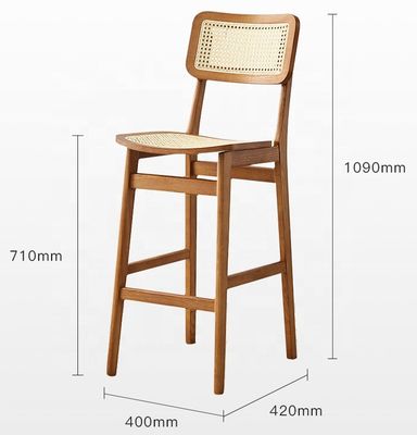 Moderno Customized Hotel Sala de Jantar Mobiliário de Rattan Madeira Sólida cadeira de bar traseira alta para uma experiência culinária sofisticada