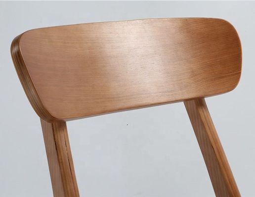Coleção de móveis clássicos de sala de jantar Cadeiras de borracha de madeira maciça Cadeiras de jantar com design moderno