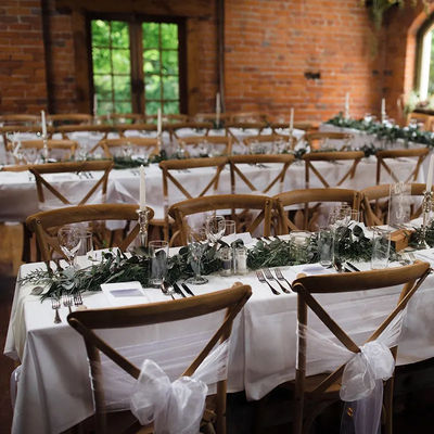 Restaurante e Hotel Solid Wood Woven Cross Back Chair em estilo nórdico moderno para casamento