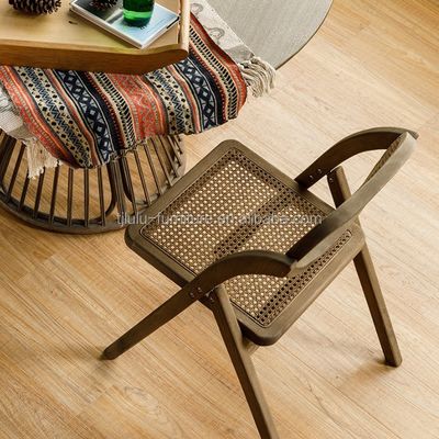 Estilo Morden Fruniture Silla de madeira com assento de rotão durável e costas