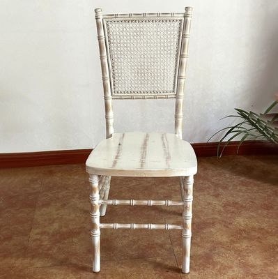 Cadeira de jantar natural preta resistente Design nórdico Moderno de madeira maciça de madeira maciça PU couro para sala de casamento