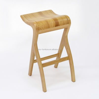 Desenhos personalizados Vintage Solid Wood Bar Stool W35*D43.5*66.5CM para sala de estar alta Cadeira de jantar de madeira
