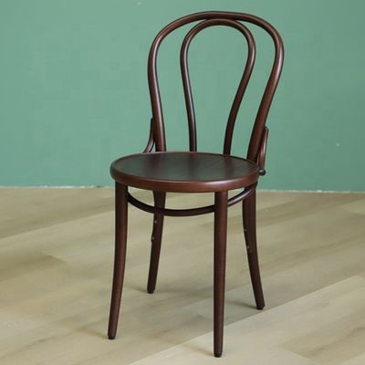 Taxa personalizada Cadeiras de jantar em madeira de madeira empilhável em estilo Thonet francês de meados do século para restaurantes