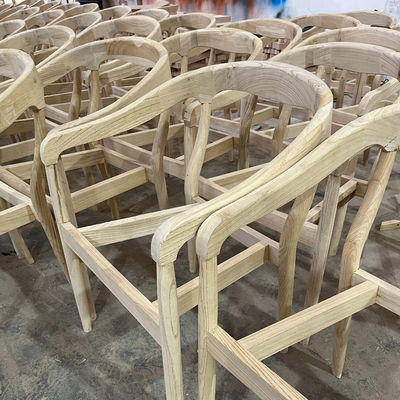 Cadeira de banquete empilhável de madeira nórdica estilo de design moderno W50*D52*H80 cm madeira maciça empilhável para casamentos e banquetes