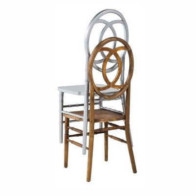 Cadeiras de casamento de madeira maciça Cadeiras de banquete empilháveis para eventos em estilo nórdico e durabilidade