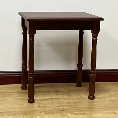 Tabela de café de madeira antiga com estilo de design moderno e opções de cores personalizáveis