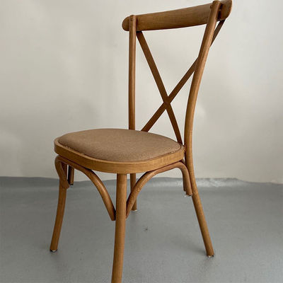 Apartamento Embalagem de correio nórdico moderno Cross Back Metal cadeira de jantar com design nórdico