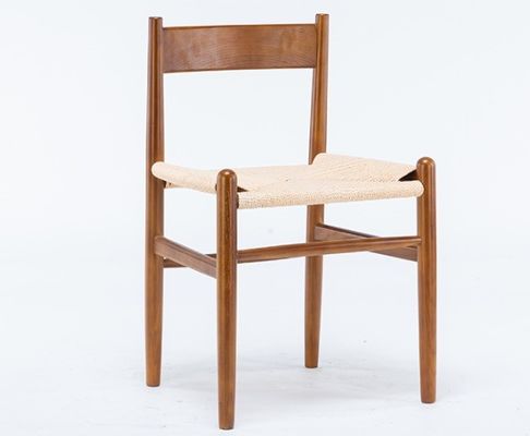 Mobiliário de sala de jantar Cadeira de jantar de madeira nórdica de rotão para necessidades personalizadas