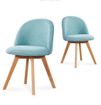Cadeira de sala de jantar de estilo nórdico moderno com pernas de madeira e assento estofado