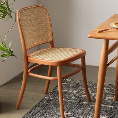 Simple Design Solid Wood Dining Rattan Chair para Restaurante e Sala de Jantar
