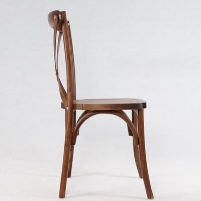 Estilo de design antigo D50*W42*H88CM Cadeiras de madeira empilháveis com espinha X Cruzada para restaurantes e móveis Morden