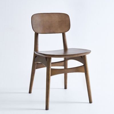 Cadeira de madeira maciça prática de design moderno nórdico Cadeira de jantar de rotão para restaurante