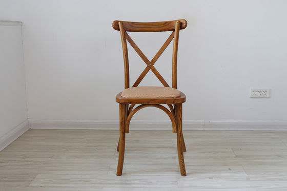 Embalagem de correio Cadeiras de madeira X Cross Back para design antigo em restaurantes e casamentos