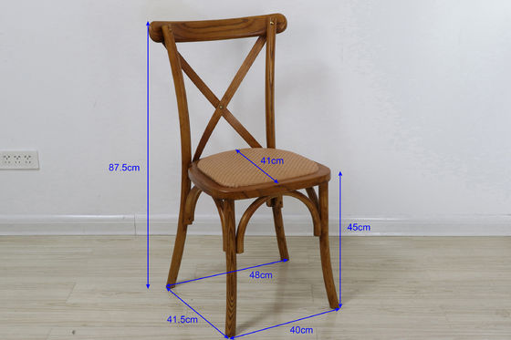 Embalagem de correio Cadeiras de madeira X Cross Back para design antigo em restaurantes e casamentos
