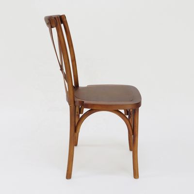 Mobiliário comercial empilhável Vintage Cross X back Cadeiras de jantar de madeira para casamentos Eventos e restaurantes