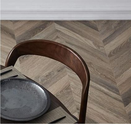 Quadrilha de cozinha de couro empilhável de madeira maciça com design curvo