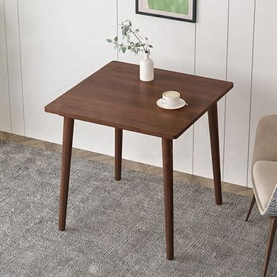 Cor personalizada Sala de jantar de madeira maciça Quadrada Mesa de café moderna Luz luxuosa Mesa quadrada pequena