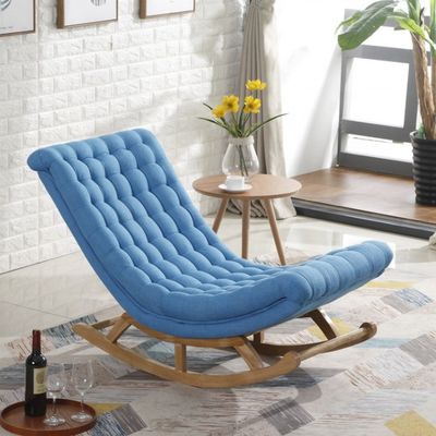 Lounger personalizado para relaxamento prático e económico na praia