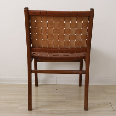 Logotipo personalizado Cadeiras de lazer ao ar livre Mobiliário de madeira maciça Estilo de design moderno com cadeira de jantar tecida de couro PU