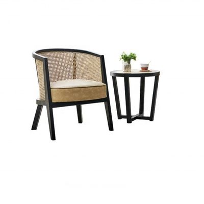 Mobiliário de exterior Moderno Nórdico Francês Estrutura de Madeira Sólida Cadeira de lazer de Rattan com design curvo de encosto e cor personalizada