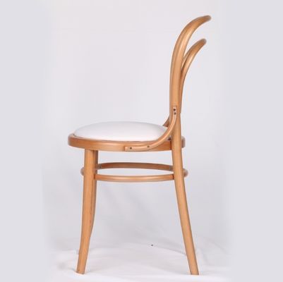 Embalagem de correio Y cadeira de jantar de madeira de costas altas com design antigo e estofamento de madeira de faixa