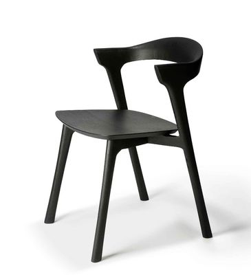 Cadeira de jantar de madeira de carvalho de design moderno para experiência de assentos em restaurantes