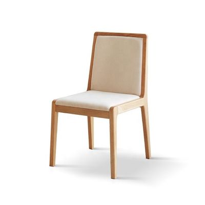 Cadeira de jantar de madeira sólida de estofado nórdico Design durável e sofisticado