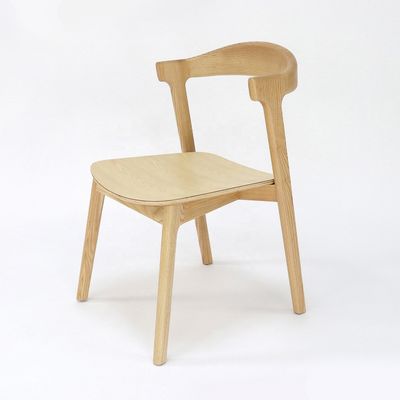 Elegante e confortável cadeira de lazer moderna de madeira de cinza para Café Hotel Restaurante 53cm*50cm*76cm