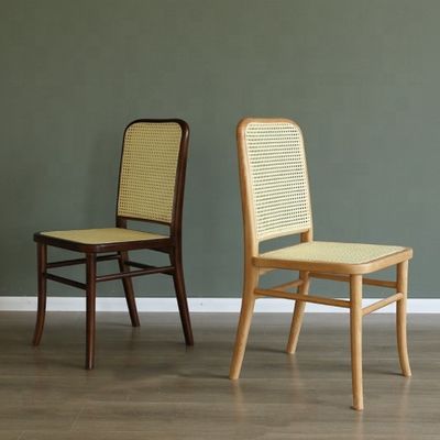 Mobiliário geral de sala de jantar Cadeira de mesa de madeira maciça com banco de rotão e encosto de cana
