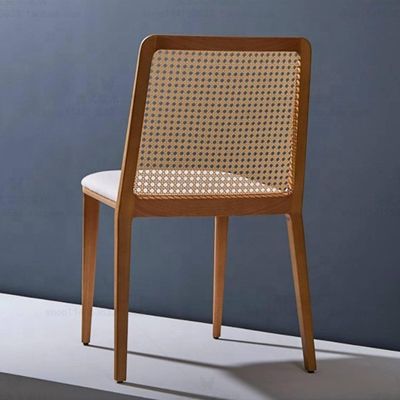 Mobiliário geral de sala de jantar Cadeira de mesa de madeira maciça com banco de rotão e encosto de cana