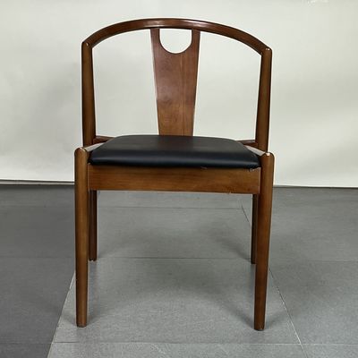Cadeira de jantar em madeira de madeira japonesa Wingback empilhável com altura ajustável e personalização