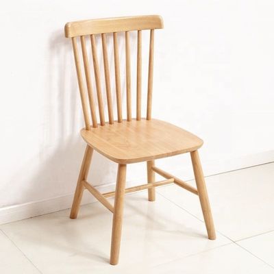Capacidade de 400 kg Cadeira Windsor Feita de madeira maciça de faixa para uma experiência de jantar elegante e durável