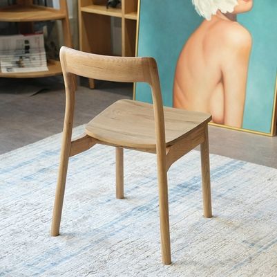 Cadeira de jantar de madeira maciça W45*D48*H80CM para mobiliário doméstico em restaurantes e hotéis