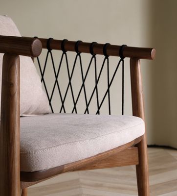 Embalagem de correio Y Lounge Nórdico Sofá de madeira Cadeira de lazer Cordel tecido Cadeira de madeira maciça com encosto de braço para hotel