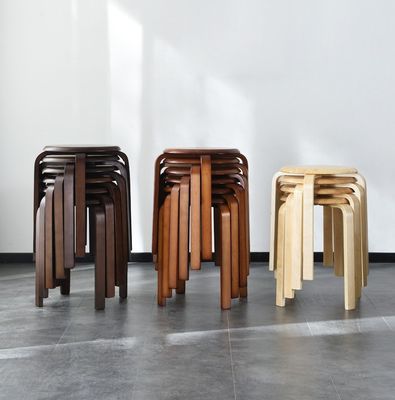 Serviço OEM aceito Moda simples banquinha Household Moderno pequeno redondo Solid Wood cadeiras empilháveis Banquinha de madeira banquinha de madeira curva