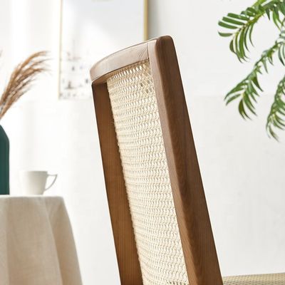 Chaise de braço de cozinha de madeira natural moderna com rotão em cores populares