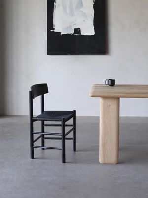 2023 Cadeira de carvalho de madeira moderna de cordão tecido para móveis domésticos em restaurantes, hotéis e cafés