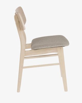 Customize Restaurante Hotel Estofado Cadeira de jantar de madeira em material de madeira sólida e design moderno