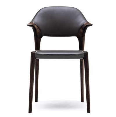 Melhore o seu espaço de refeição com cadeira de refeição italiana moderna de madeira maciça braços em couro preto / marrom ou veludo de pele de veado