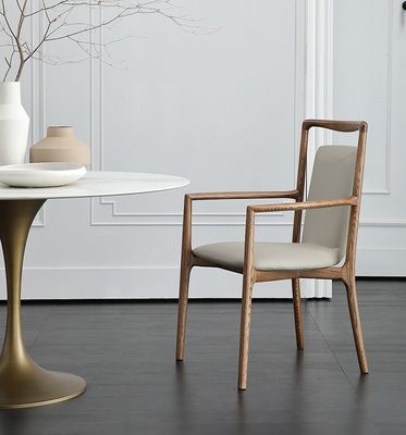 Casa Móveis Geral Design italiano Moderno Madeira Sólida PU Cama Sala de jantar Cadeira de restaurante com apoio de braço