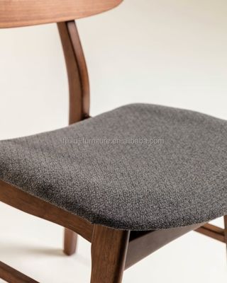 Casa Mobiliário Quadro de madeira maciça Cadeiras de jantar com cores personalizadas e assento de tecido estofado