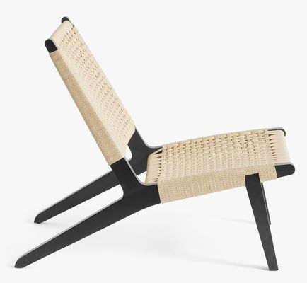 Cadeira de sala de estar de madeira maciça de madeira moderna para sofisticação no design nórdico