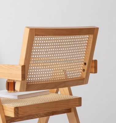 Cadeira de refeição de apoio de braço de vime de madeira para mobiliário de sala de jantar contemporâneo
