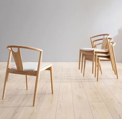 Embalagem de correio N Mobiliário de sala de jantar Moderno Madeira Sólida PU Couro/Tecido Cadeira empilhada para restaurante e sala de estar